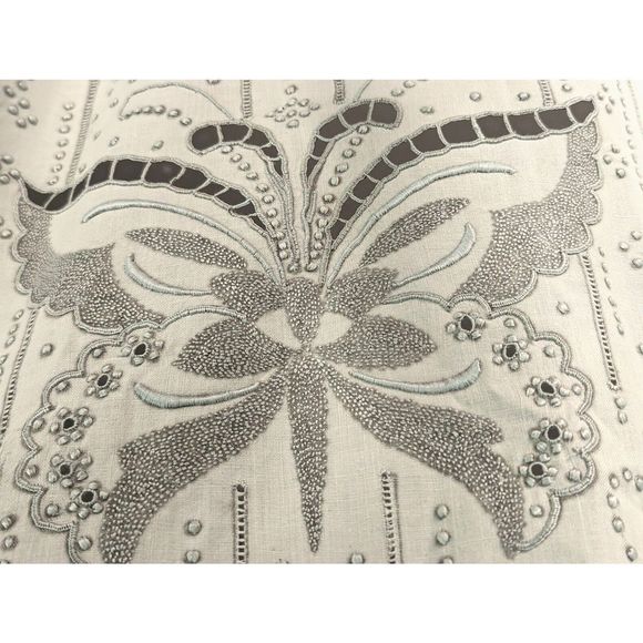 Vintage Handmade Embroidered Bed Coverlet White Linen Silver Butterfly NWT - Picture 6 of 9